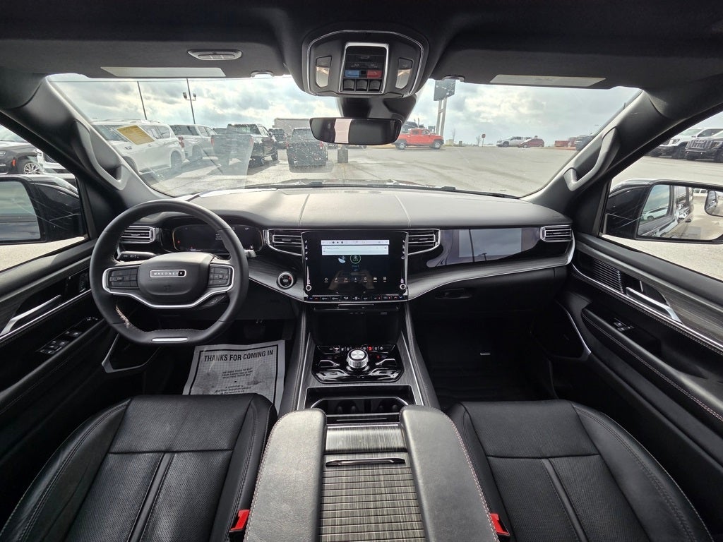 2023 Jeep Wagoneer L Series III