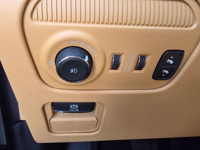 2025 Jeep Grand Wagoneer Series III