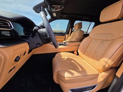 2025 Jeep Grand Wagoneer Series III