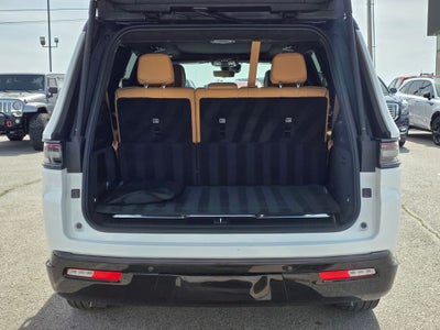 2025 Jeep Grand Wagoneer Series III