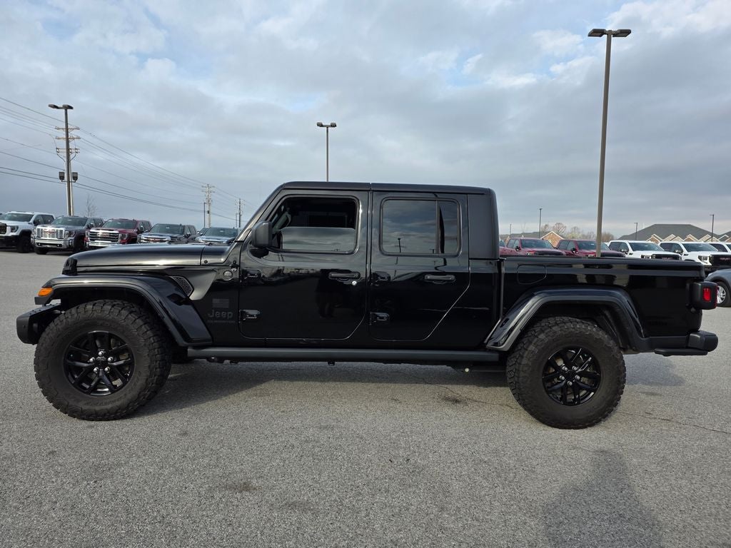 2023 Jeep Gladiator Sport