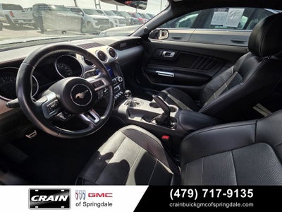2021 Ford Mustang GT Premium 6-Speed / Black Accent / Nav