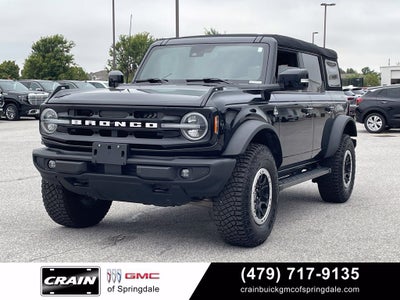 2023 Ford Bronco Outer Banks Sasquatch Package