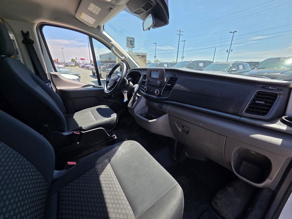 2025 Ford Transit-250 Base