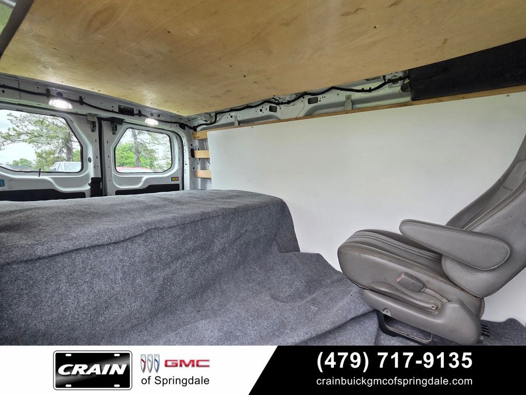 2019 Ford Transit-250 Base Low Roof / Cargo / Ext Upgrade