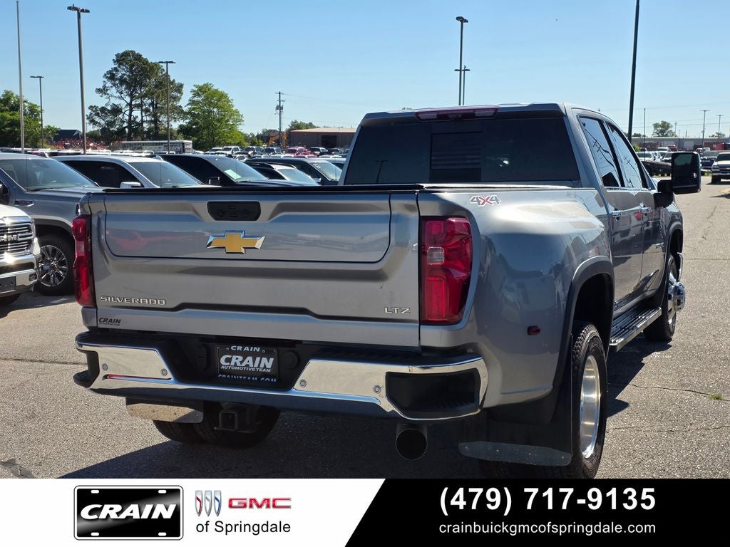 2025 Chevrolet Silverado 3500HD LTZ Gooseneck/5th Wheel Prep Package