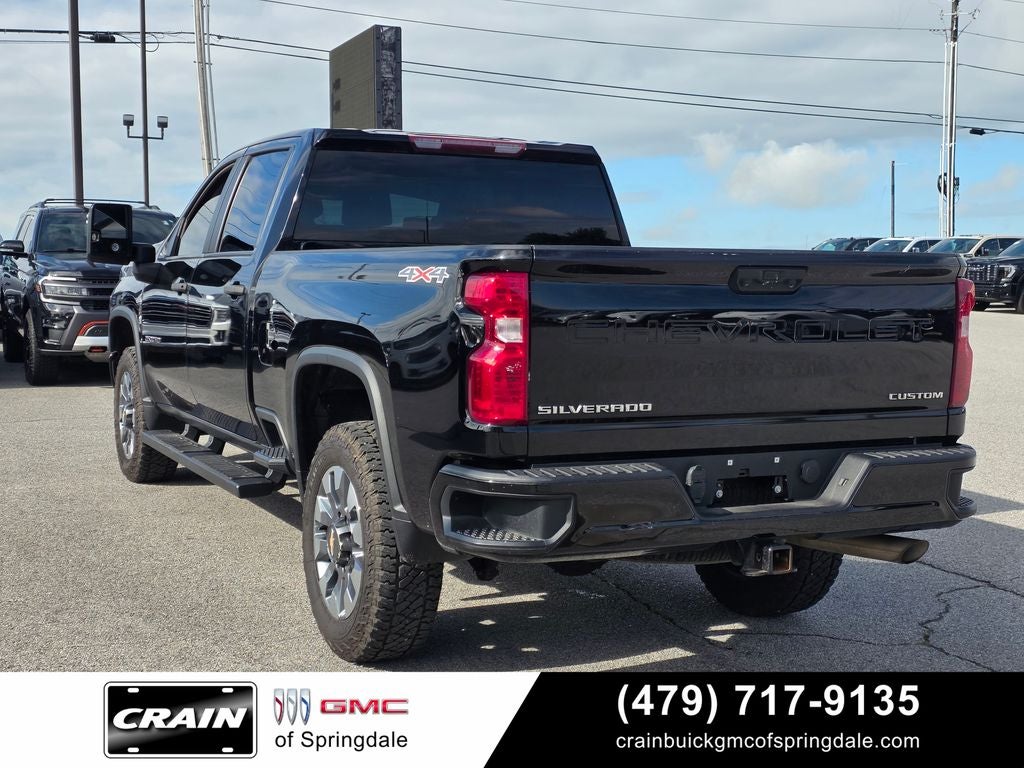 2022 Chevrolet Silverado 2500HD Custom CREW CAB 4X4GAS 6.6 V/8