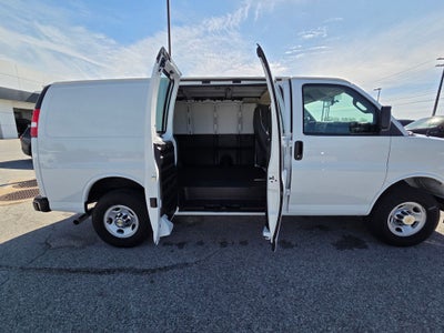 2024 Chevrolet Express 3500 Work Van Cargo