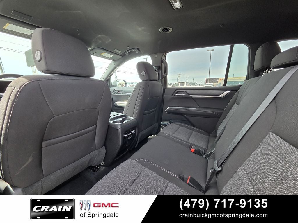 2025 GMC Acadia Elevation APPLE CARPLAY AND ANDROID AUTO