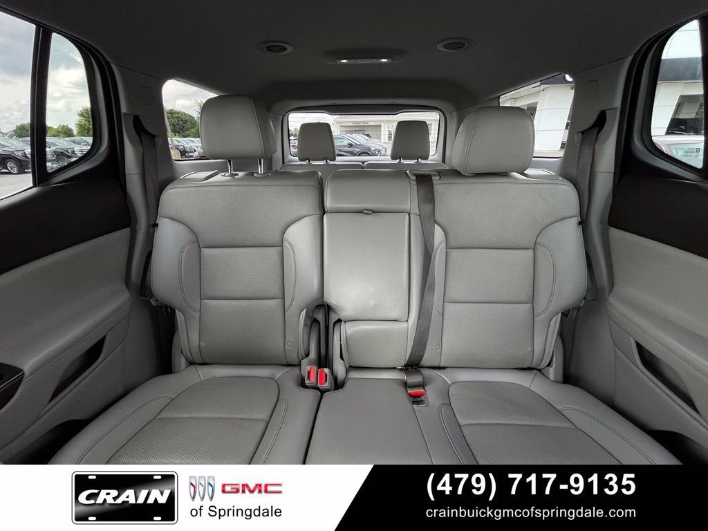 2023 GMC Acadia SLT
