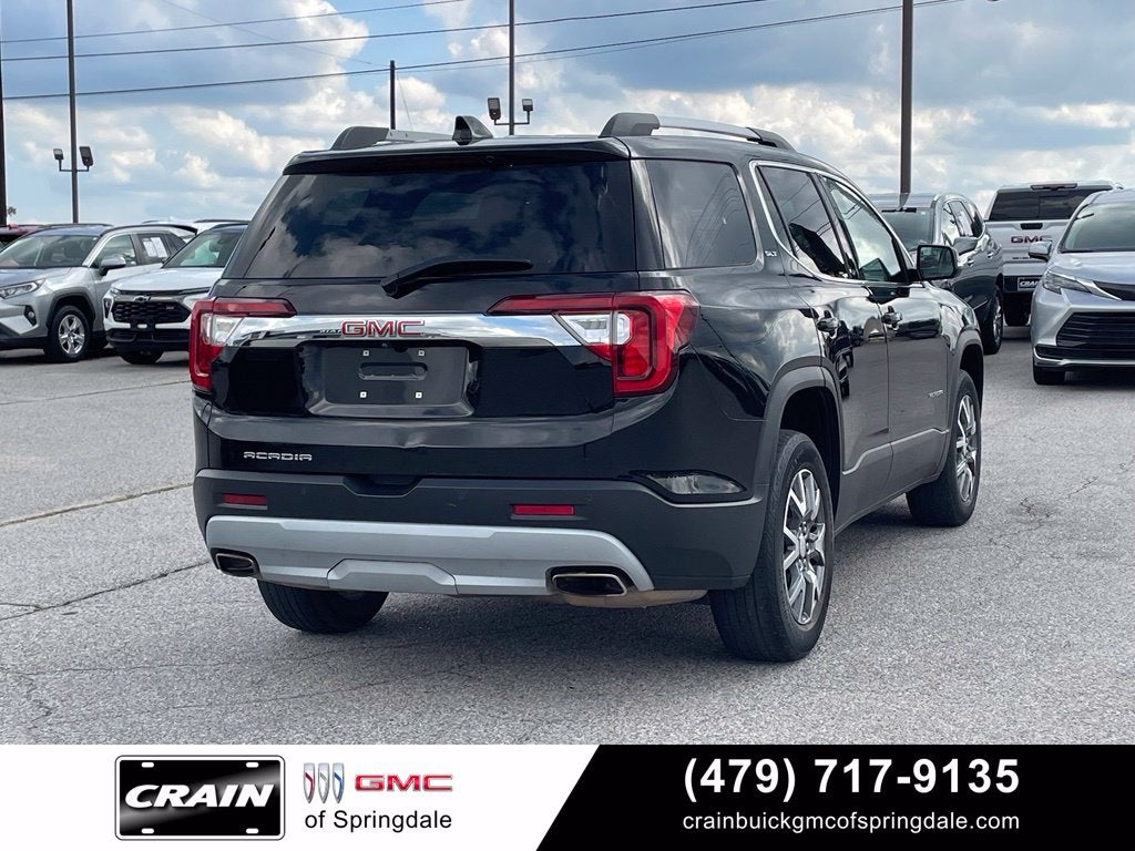 2023 GMC Acadia SLT