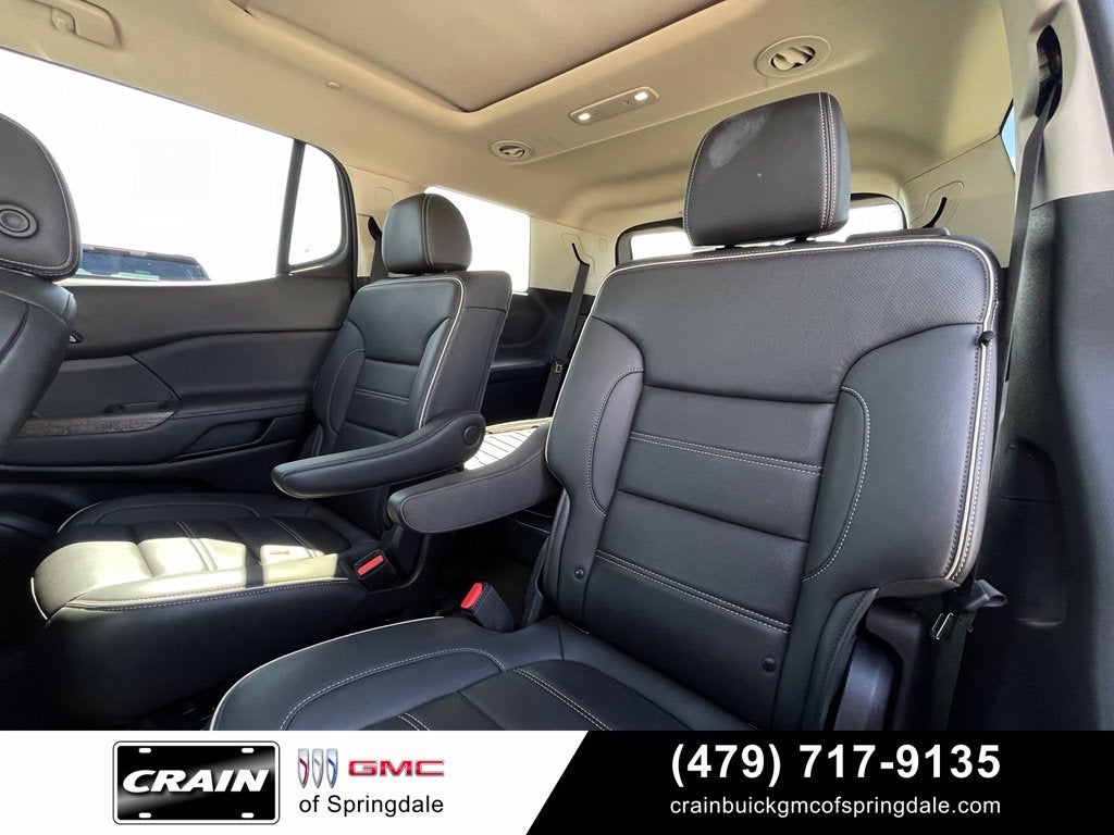 2022 GMC Acadia Denali