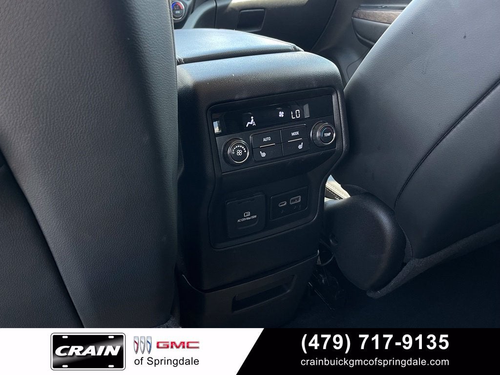 2022 GMC Acadia Denali