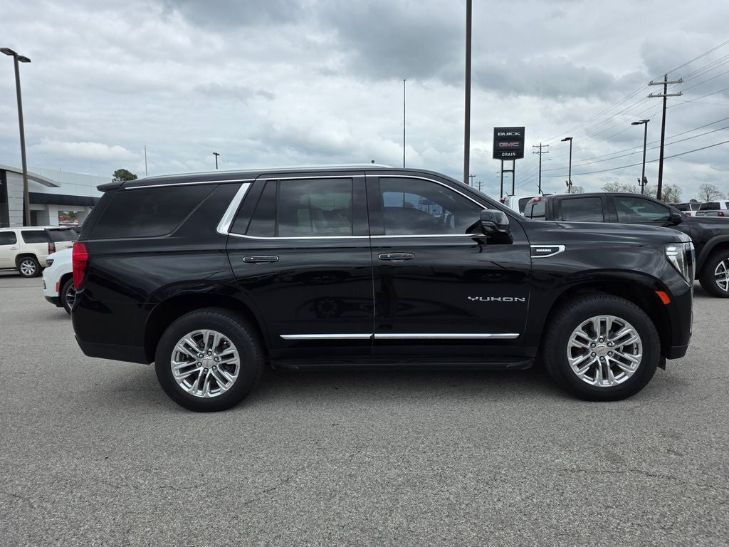 2022 GMC Yukon SLT