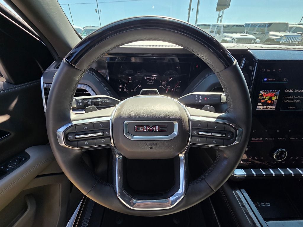 2025 GMC Yukon Elevation