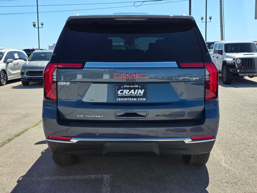 2025 GMC Yukon Elevation