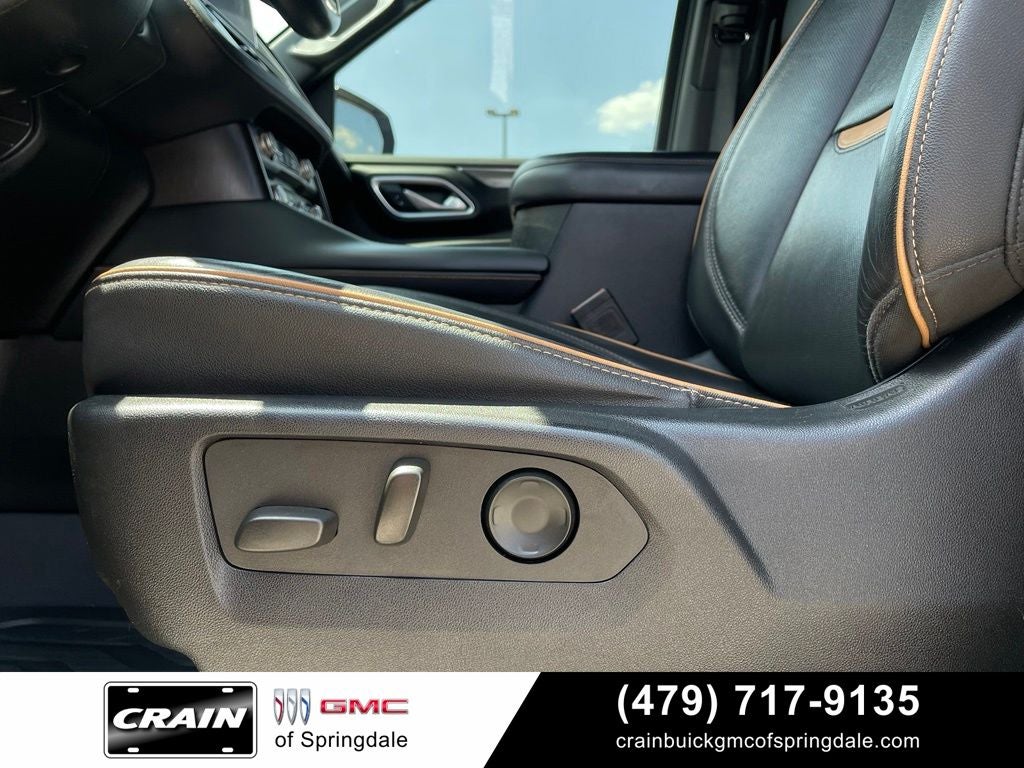2024 GMC Yukon AT4 Technology Package