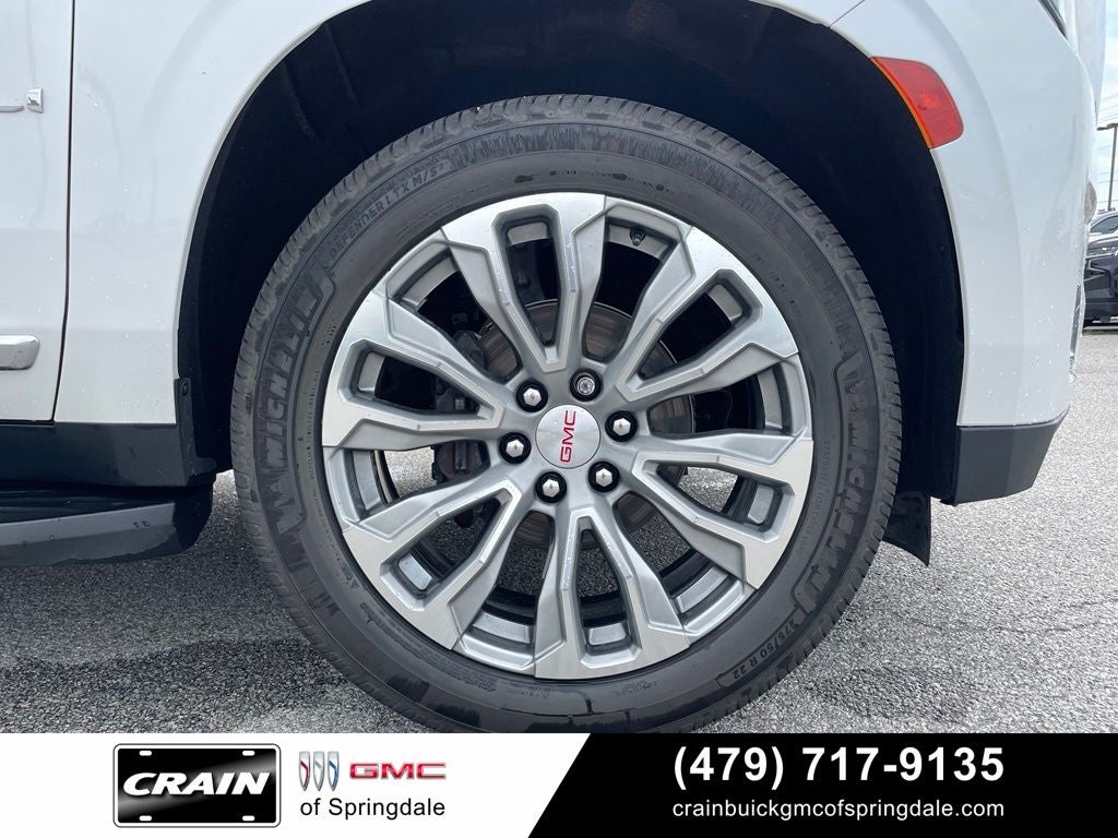 2021 GMC Yukon Denali Preferred Equipment