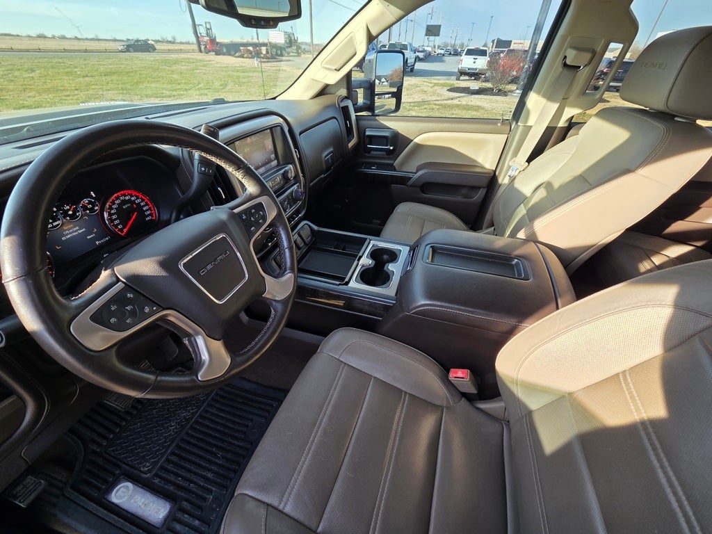 2015 GMC Sierra 2500HD Denali DURAMAX / SUNROOF /LOW MILES
