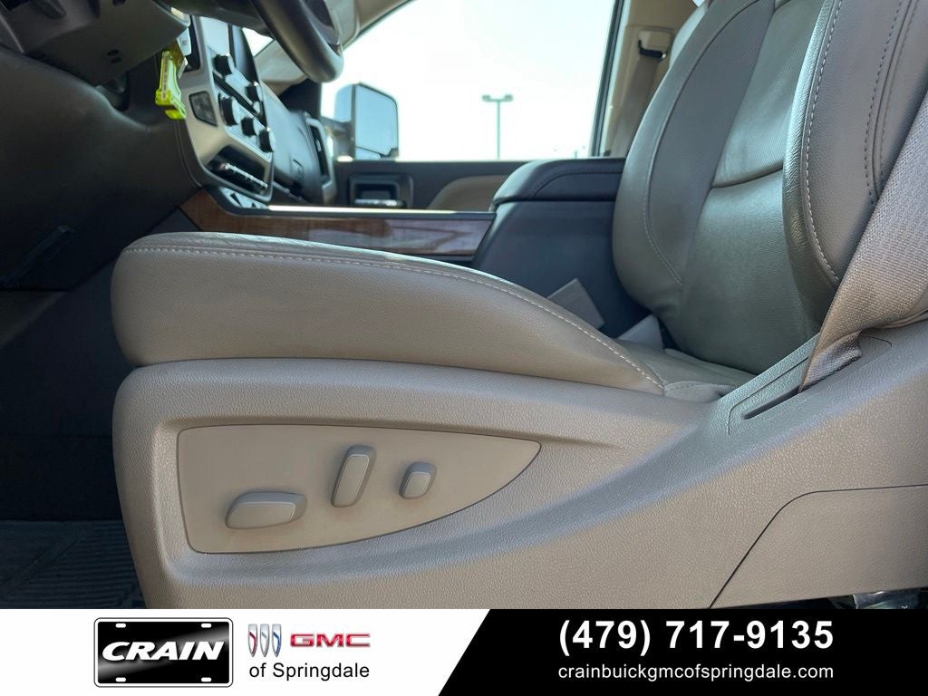2016 GMC Sierra 2500HD SLT ONE OWNER / CLEAN CAR FAX