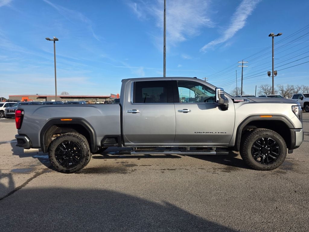2025 GMC Sierra 2500HD Denali