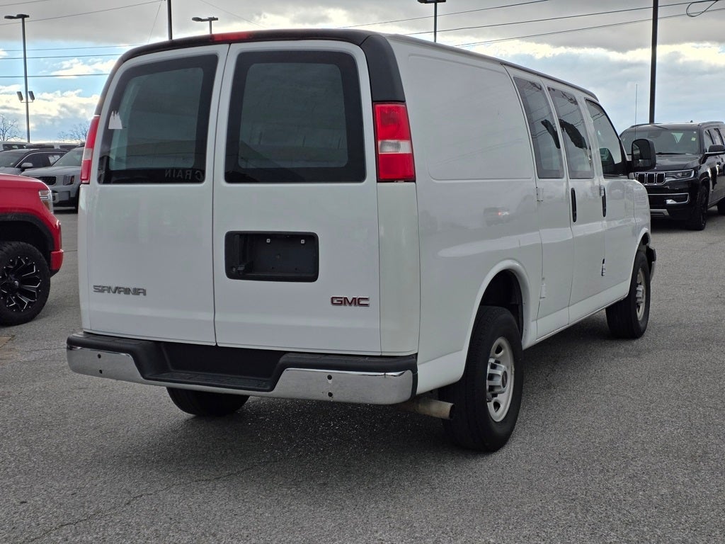 2023 GMC Savana 2500 Work Van