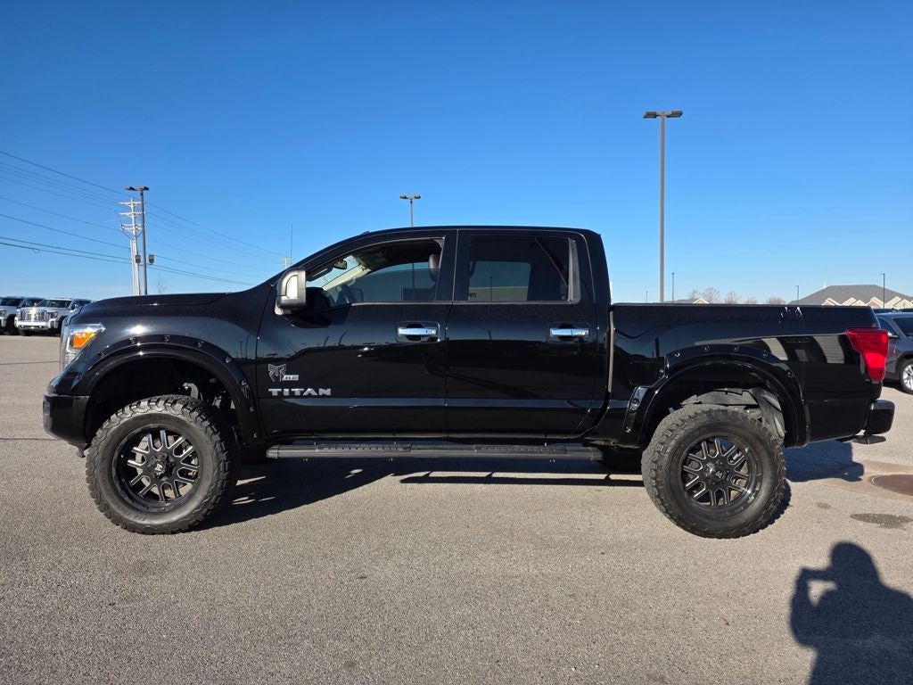 2021 Nissan Titan SV