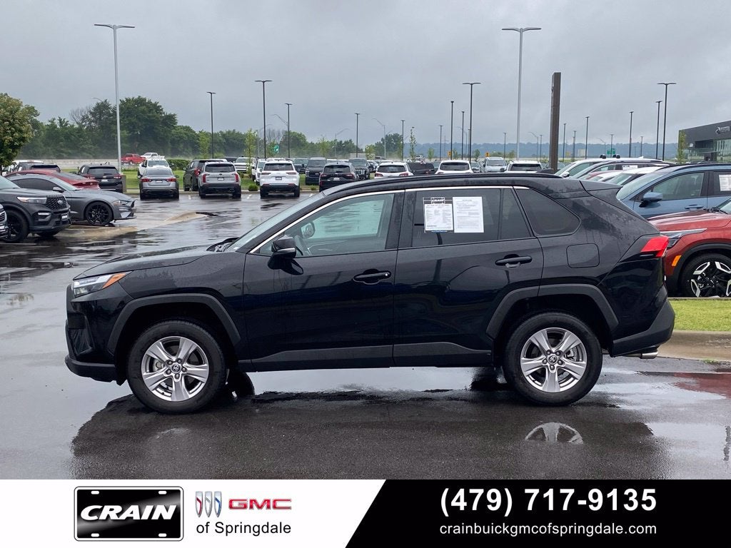 2025 Toyota RAV4 XLE