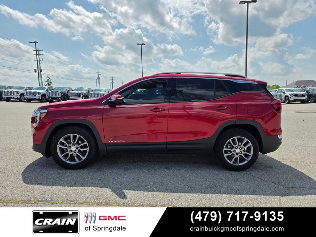 2022 GMC Terrain SLT