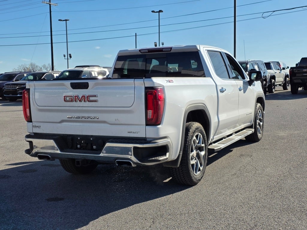 2024 GMC Sierra 1500 SLT