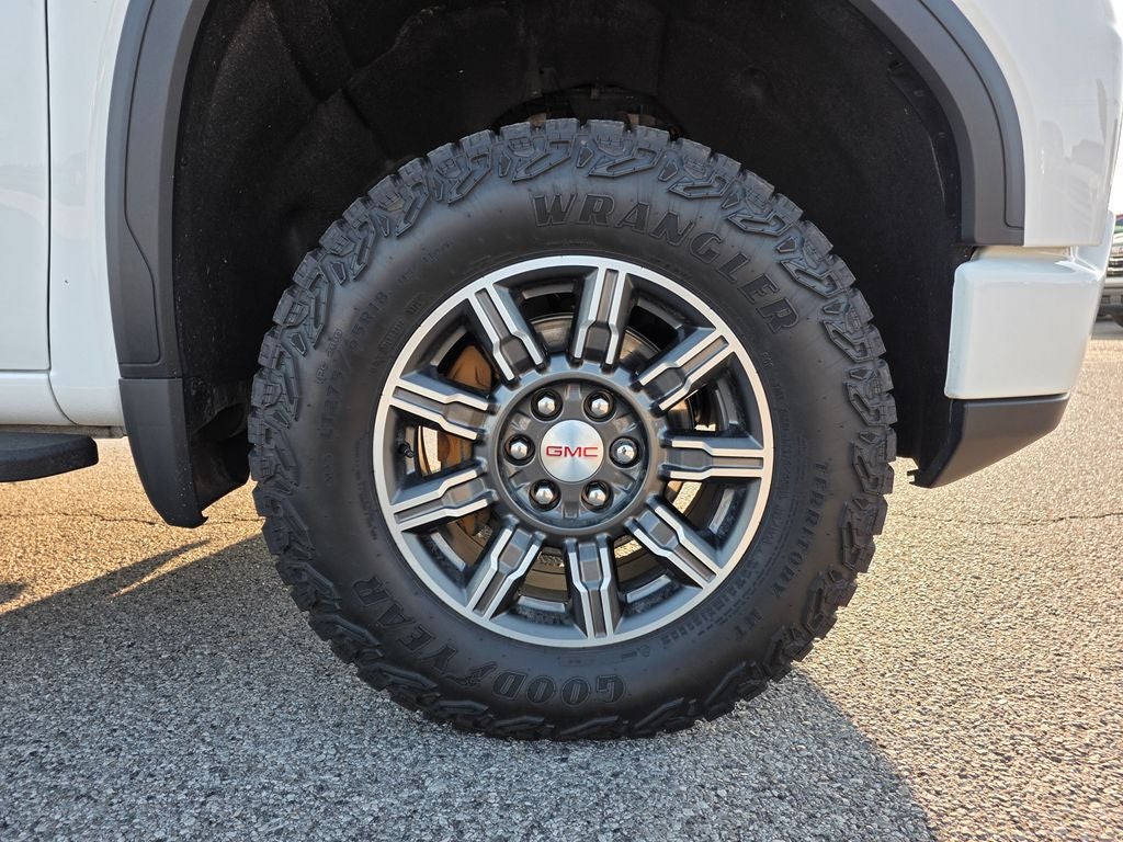 2025 GMC Sierra 1500 AT4