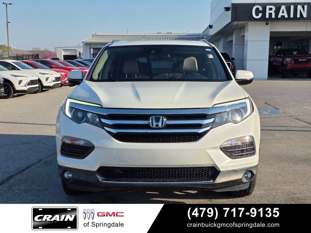 2018 Honda Pilot Touring Nav / Rear DVD / Honda Sensing