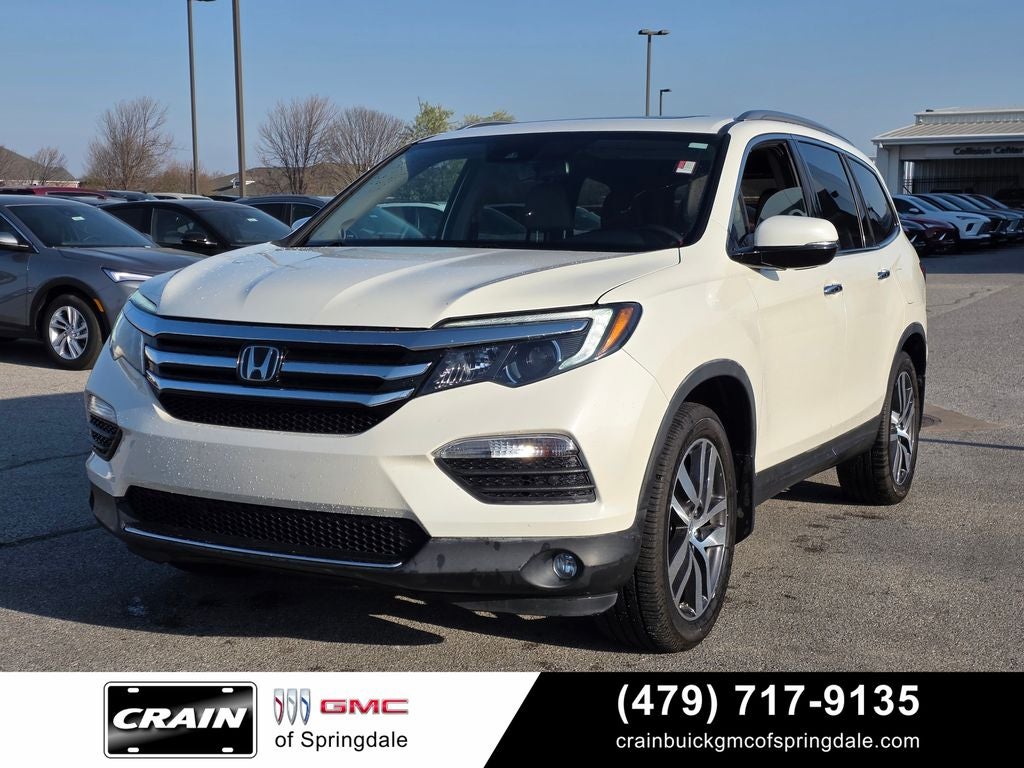 2018 Honda Pilot Touring Nav / Rear DVD / Honda Sensing