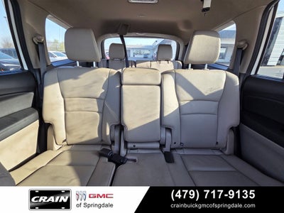 2018 Honda Pilot Touring Nav / Rear DVD / Honda Sensing