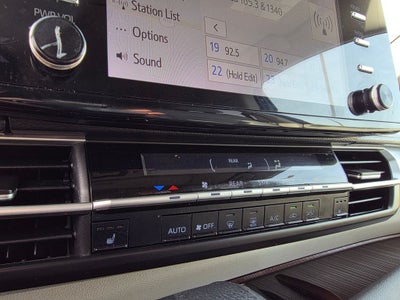 2022 Toyota Sienna XLE 7 Passenger