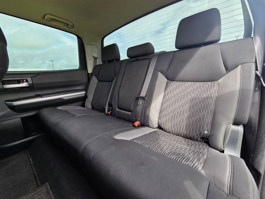 2017 Toyota Tundra SR5