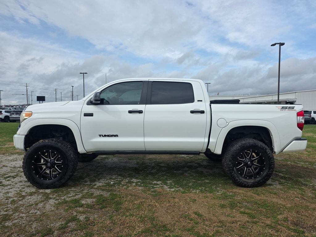 2017 Toyota Tundra SR5