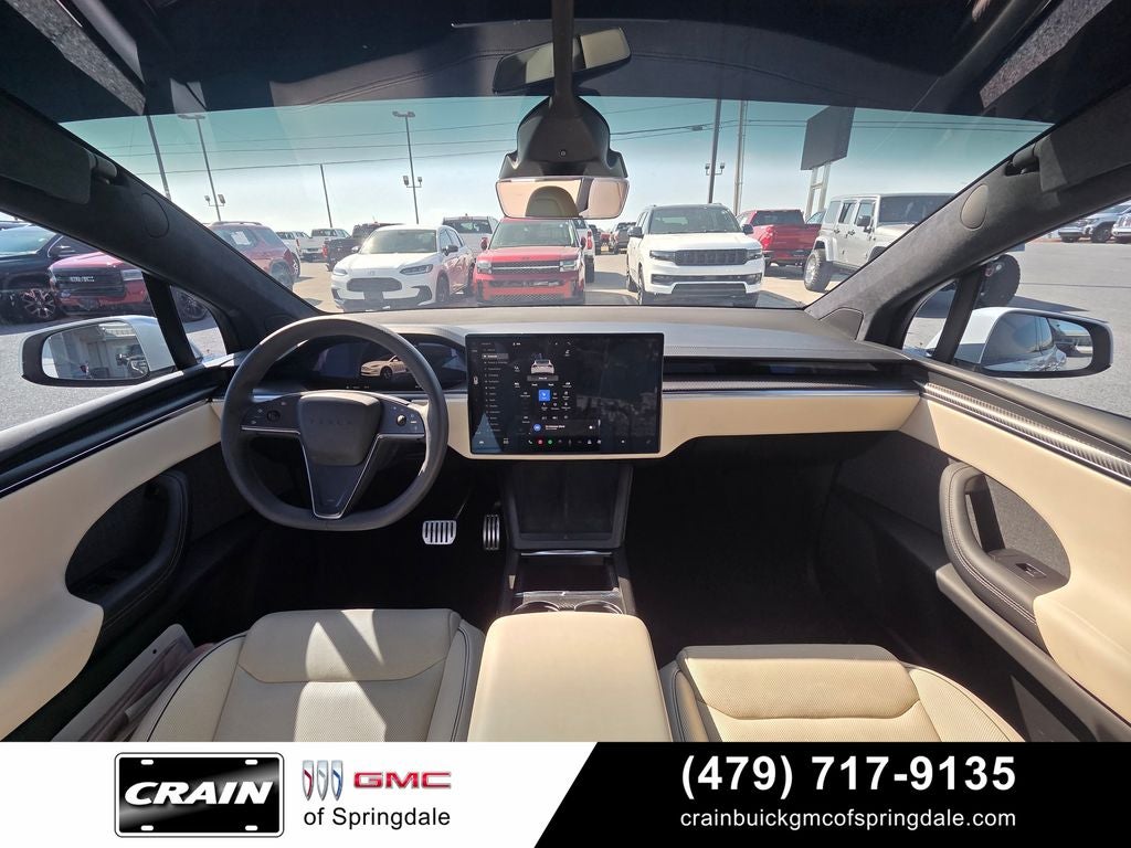 2022 Tesla Model X Plaid 6-Seat / Full Self-Driving