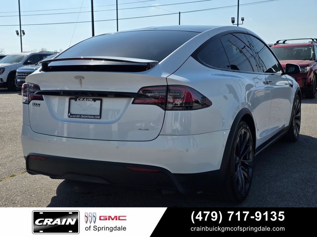 2022 Tesla Model X Plaid 6-Seat / Full Self-Driving