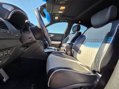 2017 INFINITI QX70 Base