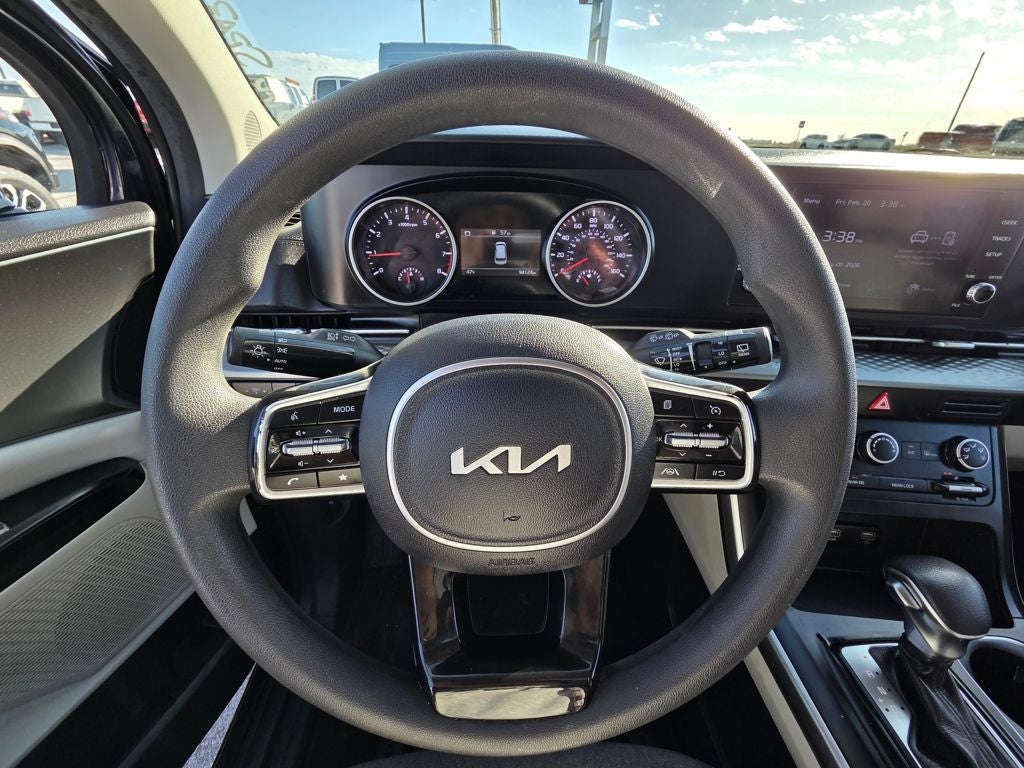 2022 Kia Carnival LXS