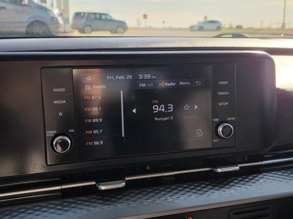 2022 Kia Carnival LXS