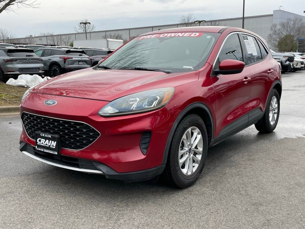 2020 Ford Escape SE