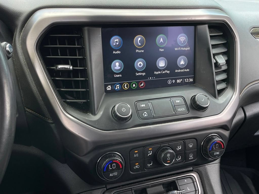 2022 GMC Acadia AT4