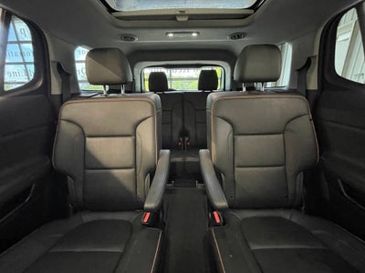 2022 GMC Acadia AT4
