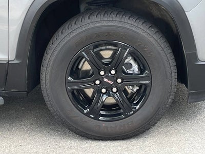 2022 GMC Acadia AT4