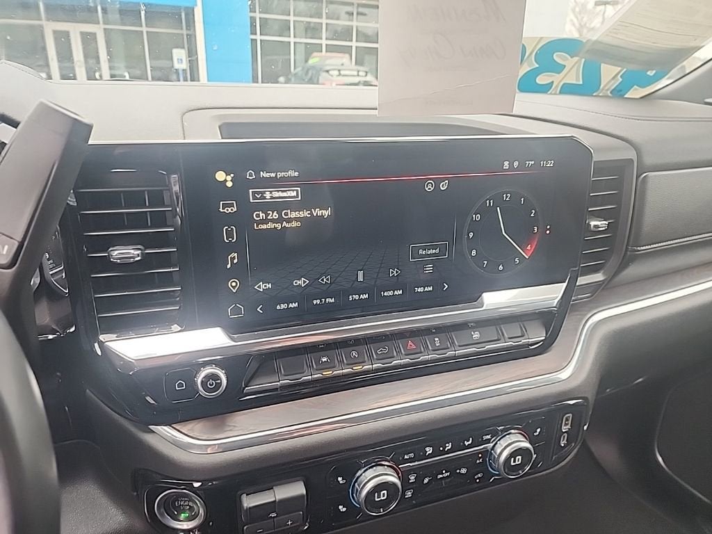 2025 GMC Sierra 1500 SLT