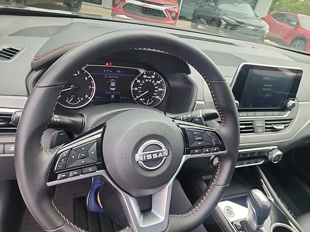 2025 Nissan Altima SR