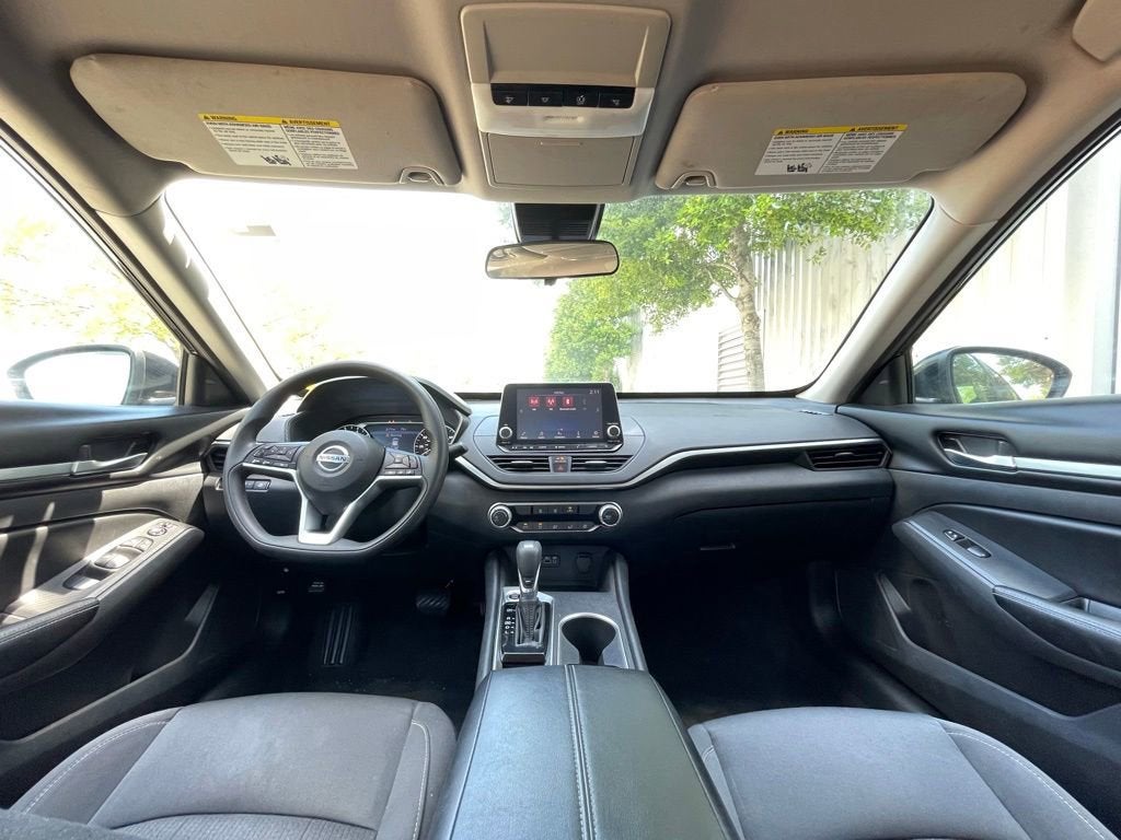 2022 Nissan Altima 2.5 SV