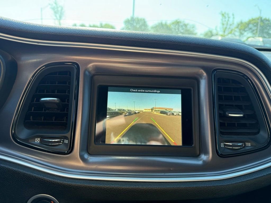 2021 Dodge Challenger SXT
